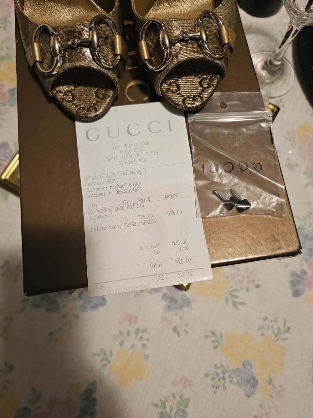 Gucci Metallic Horsebit Peep-Toe Heels in Gold